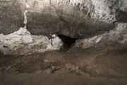 Старый лаз в пещеру